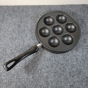 Nordic Ware Ebelskiver Filled Pancake Pan 7-Well Nonstick Made In USA Aluminum